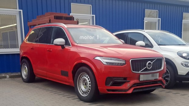 SUV ֶXC90زԳ