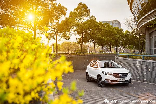 名爵ZS 1.5L体验：年轻人，我给你的手机加了四个轮子
