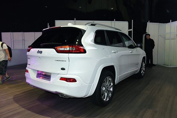 售20.98-31.98万 Jeep新款自由光上市