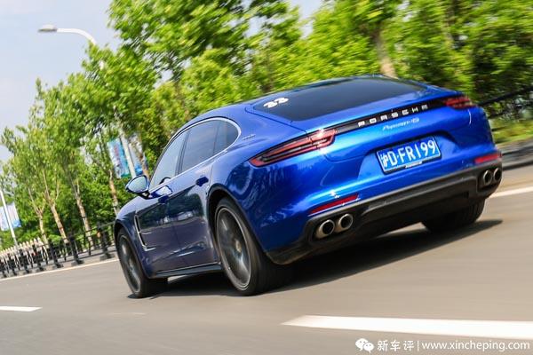 保时捷全新Panamera 4S首试：论豪华存在感