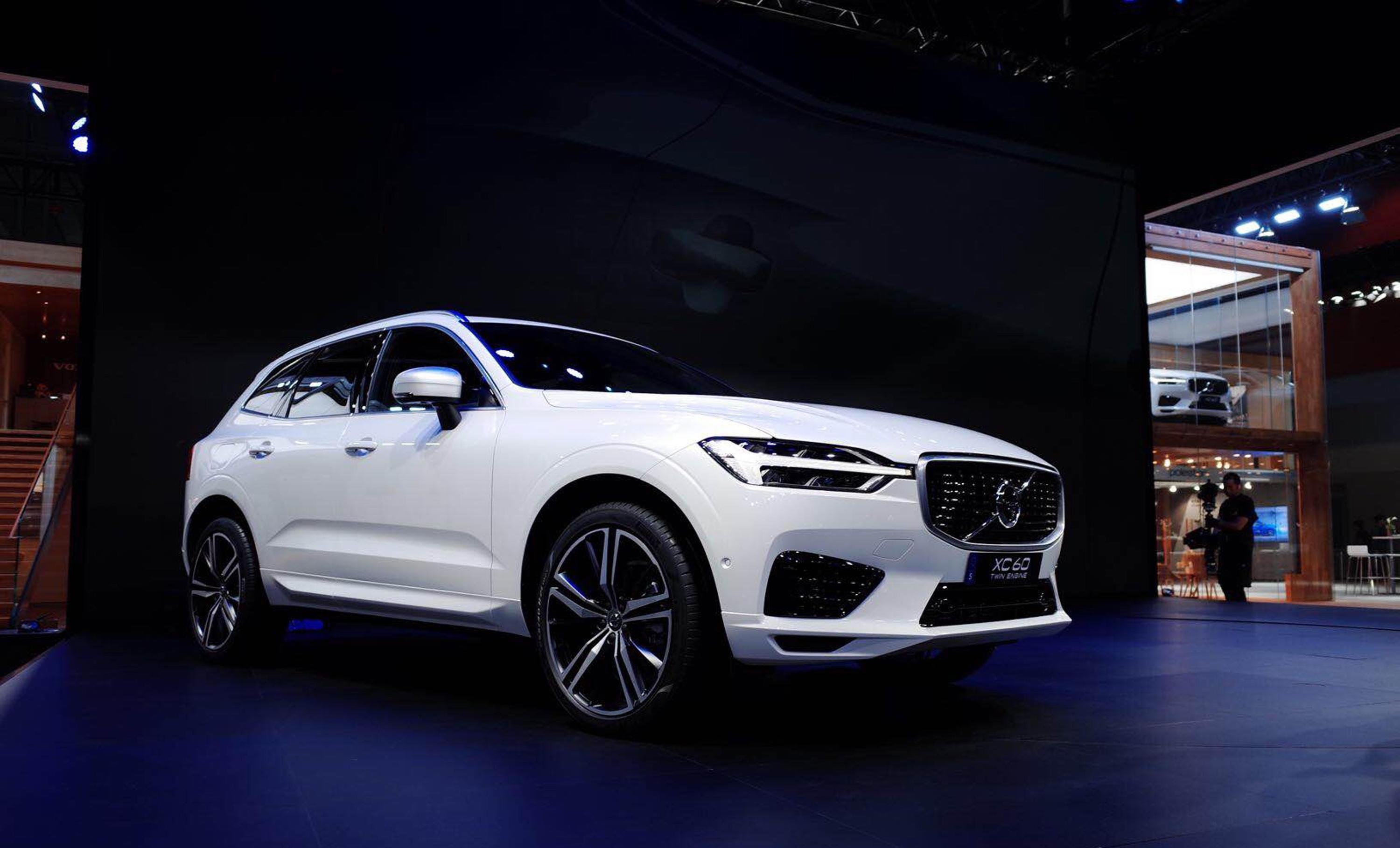 试驾体验xc60为啥它能成为沃尔沃旗下最畅销的suv