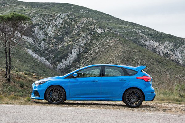 售3890万起全新福克斯rs国内正式上市