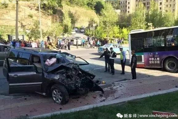 【事故分析】因开斗气车，帕杰罗两条无辜生命逝去