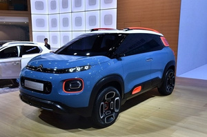 上海车展：小型概念SUV 雪铁龙C-Aircross发布