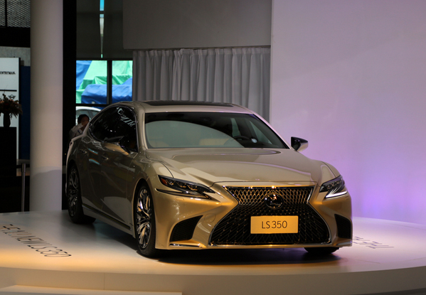 雷克萨斯ls系列年内上市 将推两款车型
