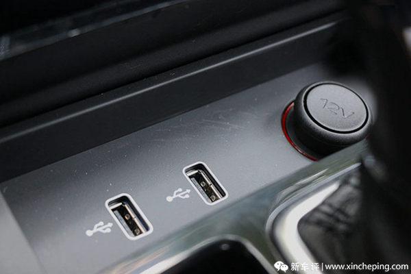 荣威rx3实拍:开玩笑,它才不是小号rx5