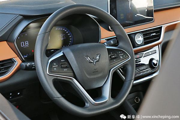 宏光S3首试:是不是预想中的鸳鸯锅底? 宏光S3首试:是不是预想中的鸳鸯锅底?