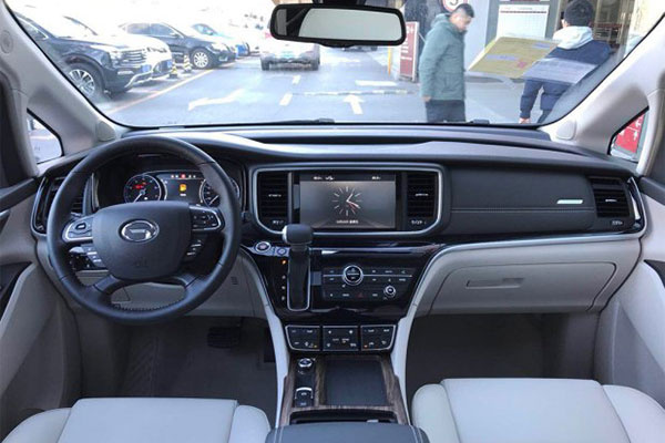 17682598万元广汽传祺gm8今晚上市