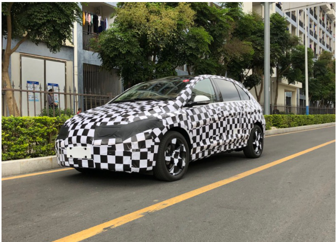 谍照曝光五幅运动式轮毂，腾势打算搞事情？