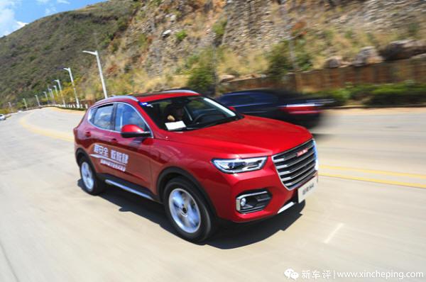 哈弗H4 1.5T首试:H6缩小版,H2s放大版 哈弗H4 1.5T首试:H6缩小版,H2s放大版
