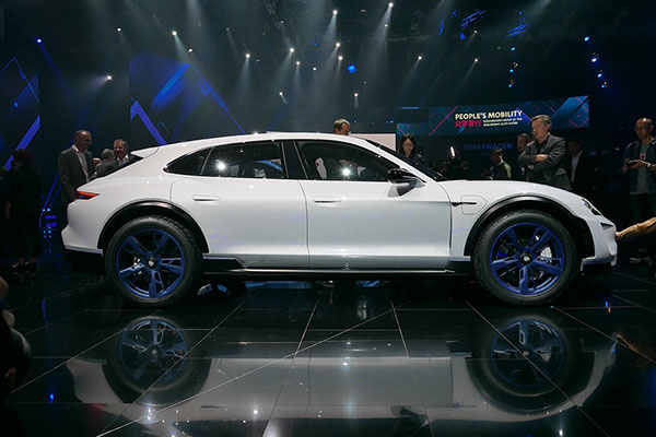 北京车展:保时捷mission e新车型