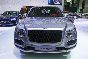 2018深港澳国际车展 宾利添越Bentayga V8首秀华南市场