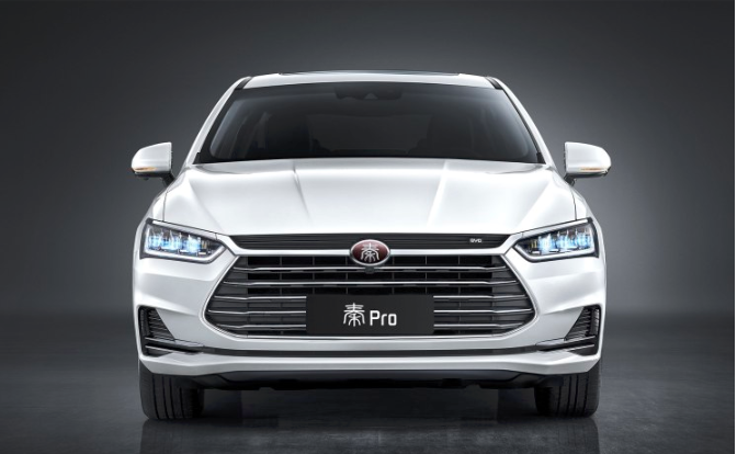 9月5日开启预售 秦pro燃油版官图发布