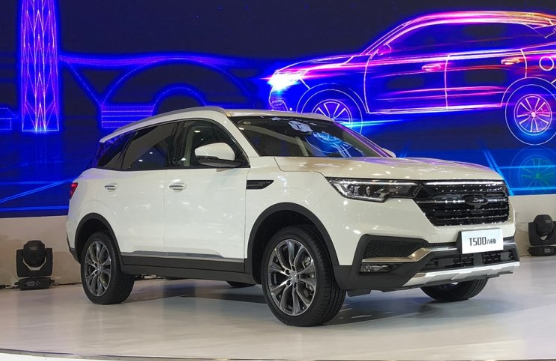 成都车展:众泰t500六座版预售8-12万