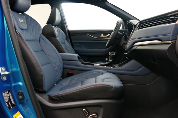 欧尚COS1°(科赛)首试:非主流的命名,主流的产品力 欧尚COS1°(科赛)首试:非主流的命名,主流的产品力