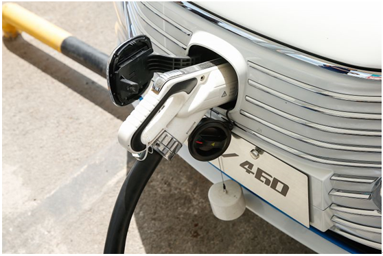 渝京2000KM挑战，长安逸动EV460直击出行痛点！