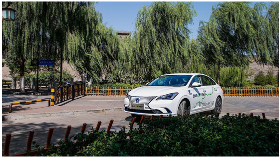 渝京2000KM挑战，长安逸动EV460直击出行痛点！