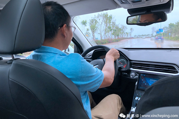 哈弗F5首试:WEY元素的哈弗?F5这样定调F序列 哈弗F5首试:WEY元素的哈弗?F5这样定调F序列