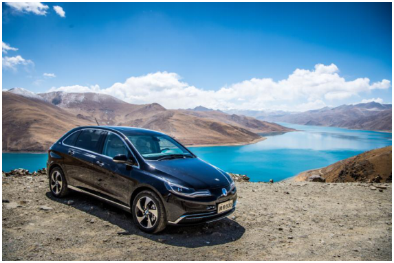 30万的纯电动汽车该如何选?三款必看产品大盘点 30万的纯电动汽车该如何选?三款必看产品大盘点