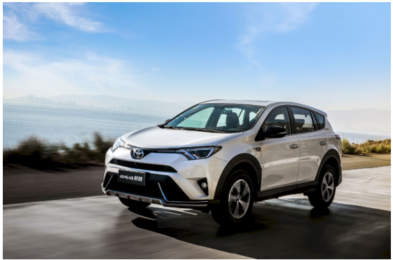 2019款RAV4荣放特装版 汽车圈的流量小生