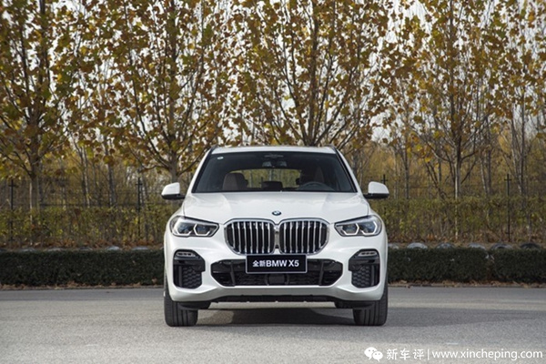 三问全新BMW X5设计师：探讨内外兼修的旗舰设计语言