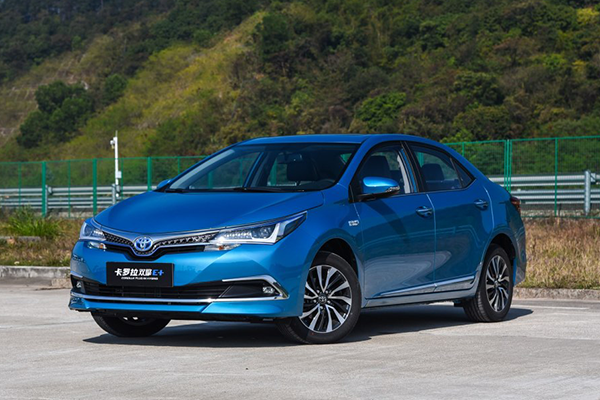 �в����ķ���˫�����ˣ����������춯������3������