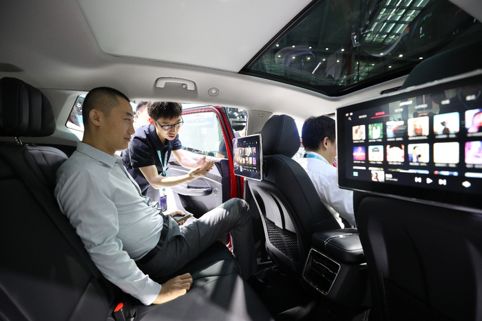 天际汽车以智联科技和创新服务闪耀2019深港澳车展