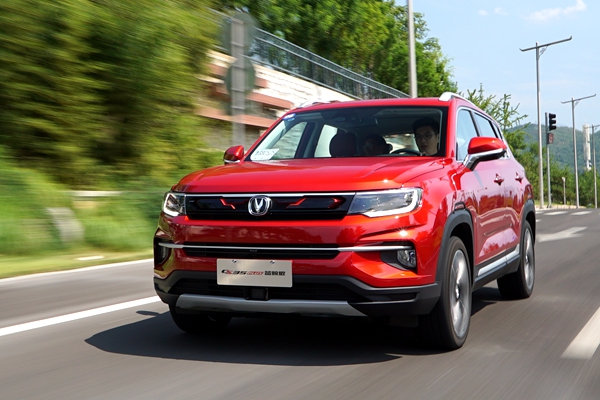 长安CS35 PLUS 1.4T首试：头牌动力加持，长安最速SUV