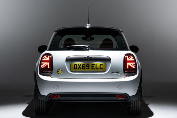 ӢŷӰ죬Mini cooper seͶвȷ