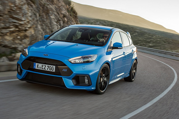 福克斯RS未来或将推出插电混动版本,你能接受吗? 福克斯RS未来或将推出插电混动版本,你能接受吗?