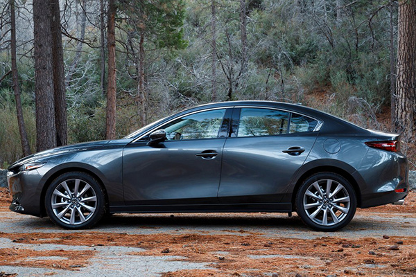 千呼万唤始出来,全新马自达3将于成都车展进行预售 千呼万唤始出来,全新马自达3将于成都车展进行预售