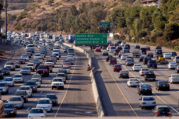 中国千人汽车拥有量仅为173辆 ,排名世界主要国家第17名 中国千人汽车拥有量仅为173辆 ,排名世界主要国家第17名