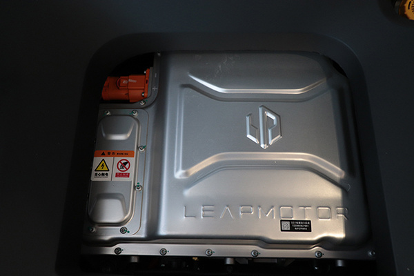 NEDC����451km ����S01 460����12.99-14.99��