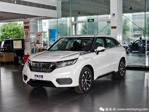 准备购车，凯迪拉克XT4和冠道选择哪个？