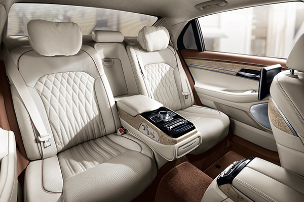 现代子品牌Genesis定名捷尼赛思,将于11月亮相中国 现代子品牌Genesis定名捷尼赛思,将于11月亮相中国