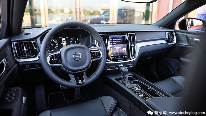 国产沃尔沃S60首试:拿什么抗衡BBA?T8为什么让我失忆? 国产沃尔沃S60首试:拿什么抗衡BBA?T8为什么让我失忆?