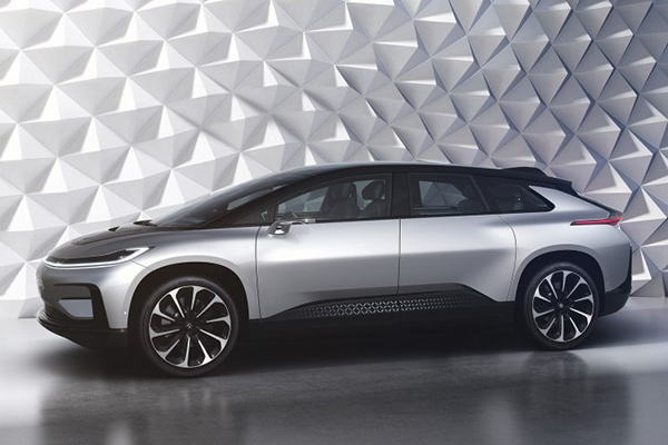 FF91将于20-21日对外公开内饰,新车售价超过140万元 FF91将于20-21日对外公开内饰,新车售价超过140万元