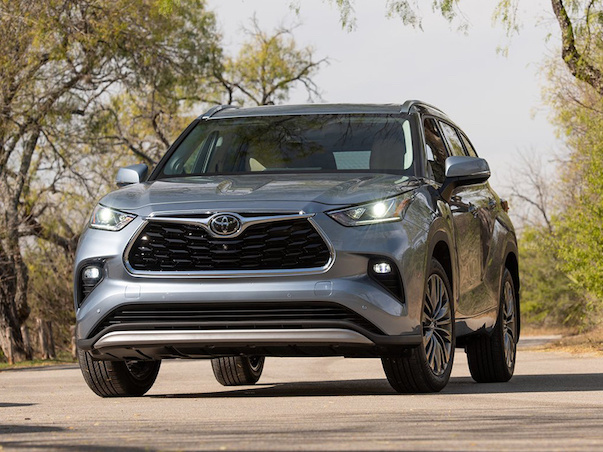 丰田海外全新汉兰达官图:V6\2.5L混动系统+两种座椅布局 丰田海外全新汉兰达官图:V6\2.5L混动系统+两种座椅布局