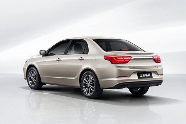 新款吉利远景正式上市:小幅改动,售5.39-7.39万 新款吉利远景正式上市:小幅改动,售5.39-7.39万