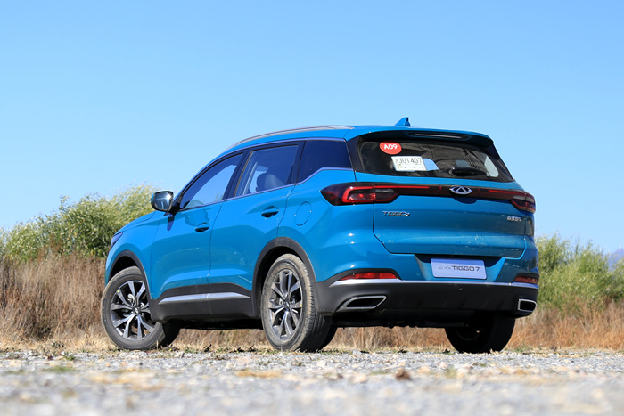 全新一代瑞虎7首试:“7”上年轻,“8”下稳重 全新一代瑞虎7首试:“7”上年轻,“8”下稳重