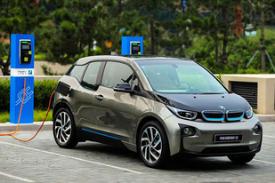 乘聯會:2019年乘用車累計銷量2069萬輛 同比下降7.4% 乘聯會:2019年乘用車累計銷量2069萬輛 同比下降7.4%