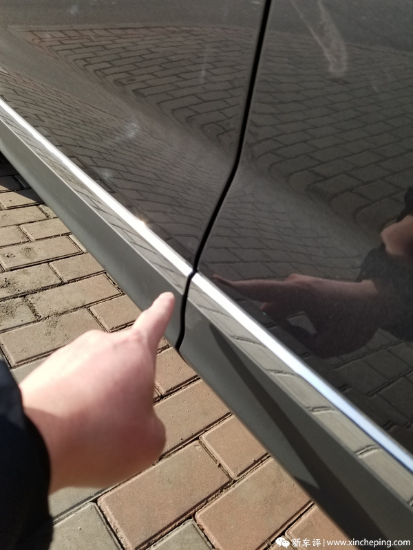 新提探岳两个礼拜，发现瑕疵，怀疑运损修复车