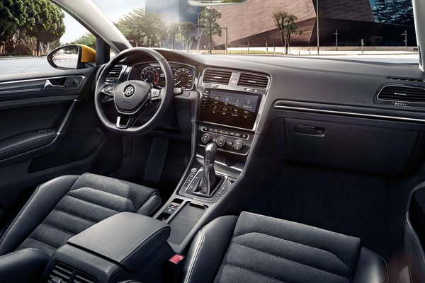 七代涡轮终章/国五GTI绝唱 2020款高尔夫售14.13-18.02万 七代涡轮终章/国五GTI绝唱 2020款高尔夫售14.13-18.02万