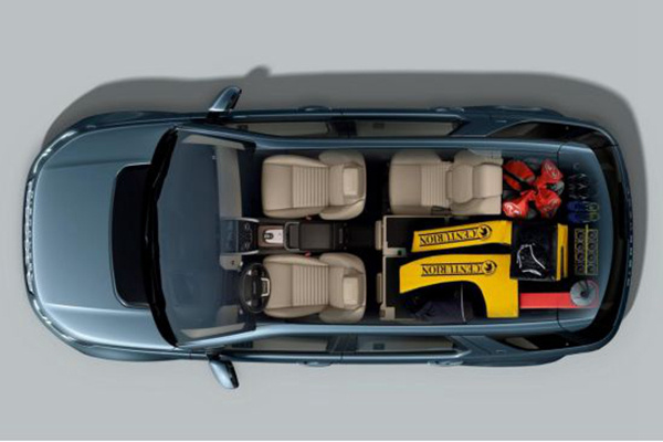 3月开卖/增48V微混 全新路虎发现运动版35.68-45.58万 3月开卖/增48V微混 全新路虎发现运动版35.68-45.58万