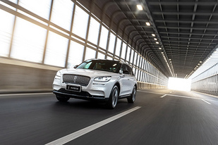 林肯首款国产车型冒险家上市：豪华依旧 售24.68-34.58万