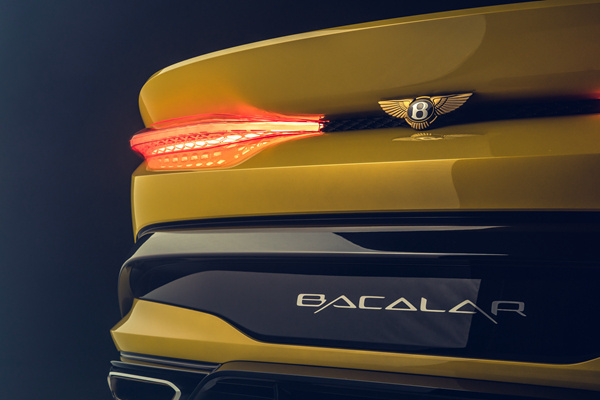 ��ʿ�����ֵ�ʢ������ ����Mulliner Bacalar˫������GT