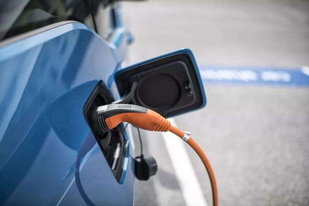 发改委公布新政：全国国六排放标准实施将延至2021年