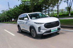 首试上汽MAXUS EUNIQ 6 PHEV：有电的感觉甚好，没电就…