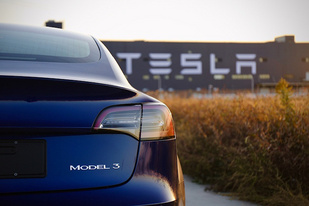 特斯拉Model 3价格再次下探，补贴后售价仅为27.155万元