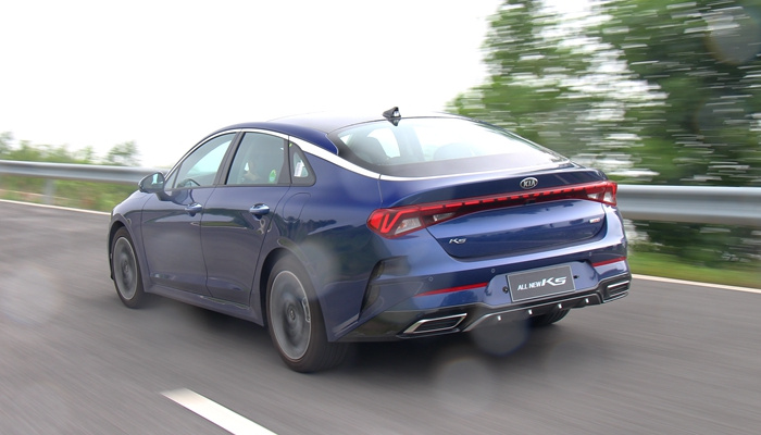 起亚K5首试:重振韩风!“欧巴”的回归反击战 起亚K5首试:重振韩风!“欧巴”的回归反击战